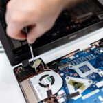 Hoe je gemakkelijk je laptop kunt laten repareren